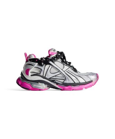 Womens Runner Sneaker in Silver/black/neon-pink