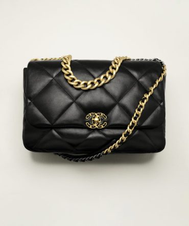 CHANEL 19 MAXI HANDBAG