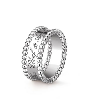 Perlee signature ring