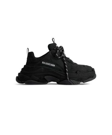 Womens Triple S Sneaker  in Black