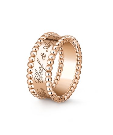 Perlee signature ring