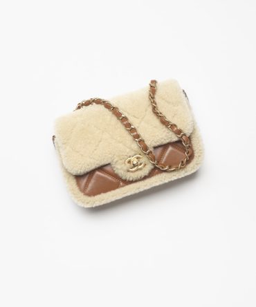 CHANEL MINI FLAP BAG