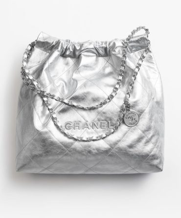 CHANEL 22 HANDBAG