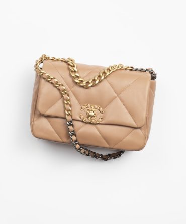 CHANEL 19 HANDBAG