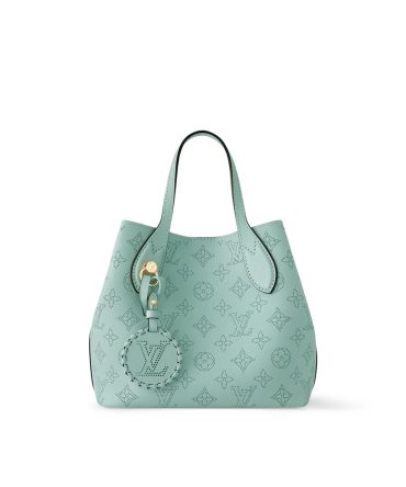 Louis Vuitton Blossom PM M24930