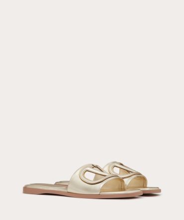 VLOGO CUT-OUT LAMINATED NAPPA LEATHER SLIDE SANDAL