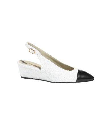 Spring-Summer 2025 Pre-collection Slingbacks