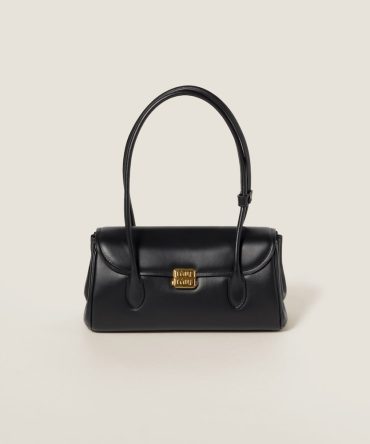 Leather shoulder bag