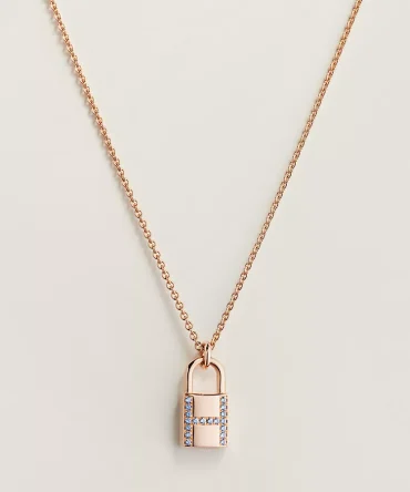 Kelly Cadenas pendant