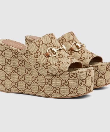 Womens Interlocking G sandal
