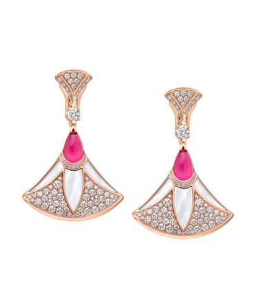 DIVAS’ DREAM earrings