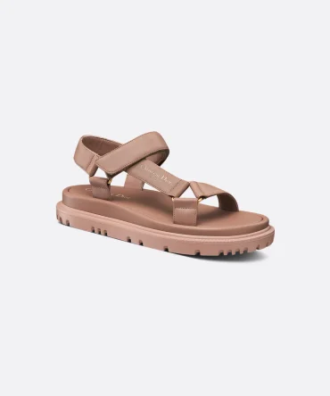 D-Wave Sandal