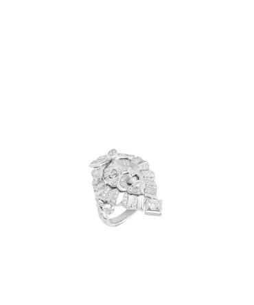 LION SOLAIRE DE CHANEL RING