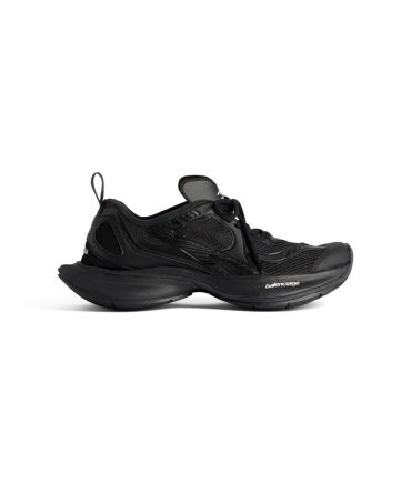 Womens Circuit Sneaker  in Black