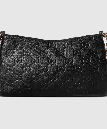GG Emblem Medium Shoulder Bag