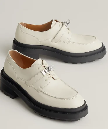 First derby shoe