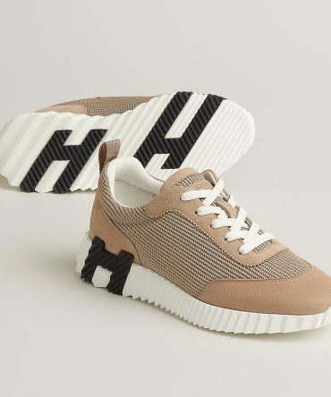 Bouncing sneaker