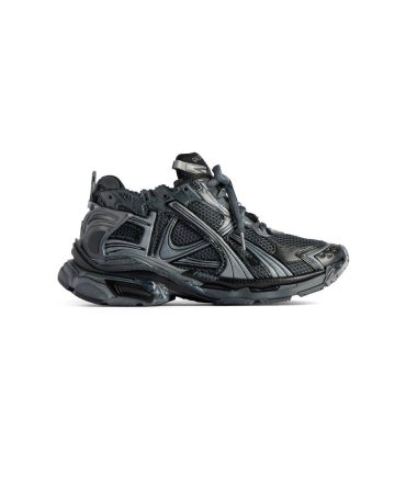Mens Runner Sneaker in Dark Grey