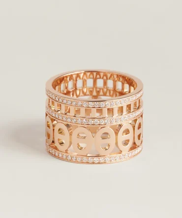 Chaine dancre Divine ring, medium model