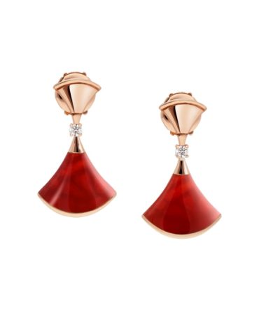 DIVAS’ DREAM earrings
