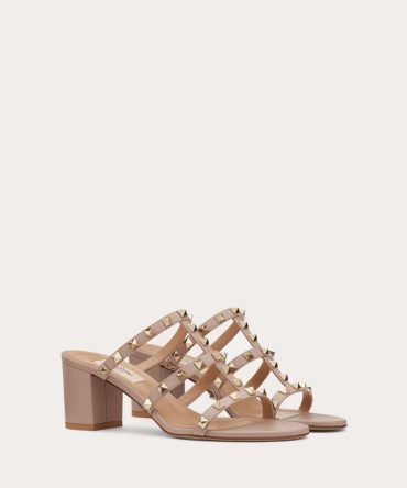 ROCKSTUD CALFSKIN LEATHER SLIDE SANDAL 60 MM