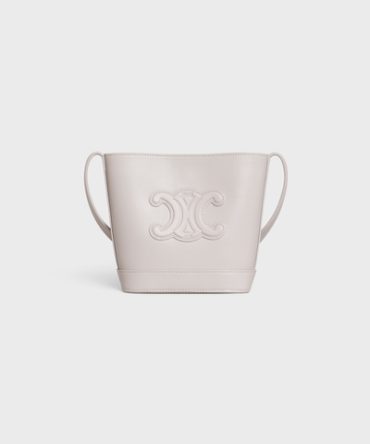 MINI BUCKET CUIR TRIOMPHE IN SMOOTH CALFSKIN CHALK
