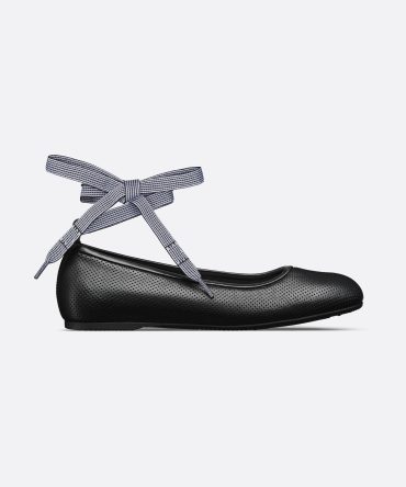 D-Journey Lace-Up Ballet Flat