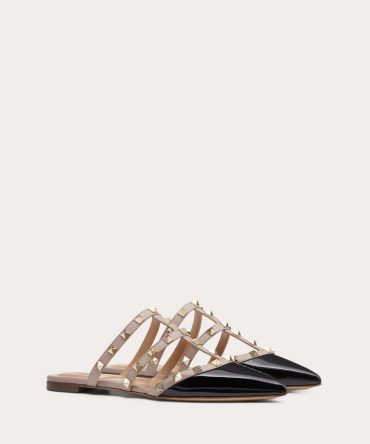 ROCKSTUD PATENT-LEATHER MULE