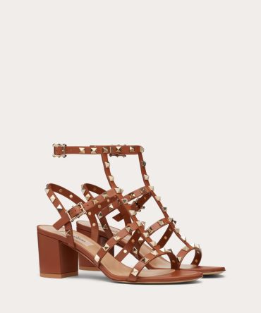 ROCKSTUD CALFSKIN ANKLE STRAP SANDAL 60 MM