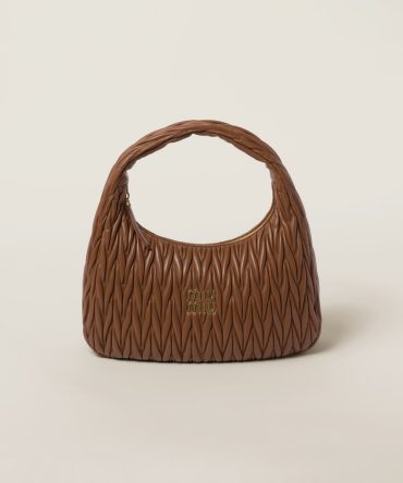 Maxi wander matelassé nappa leather hobo bag