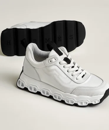 Impulse sneaker