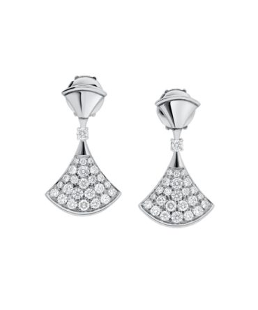 DIVAS’ DREAM earrings