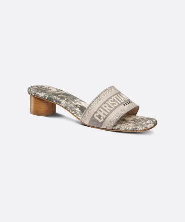Dway Heeled Slide