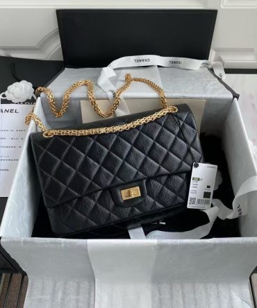 Chanel 23A A37587 Classic Large 2.55 Flap Bag Black Aged Calfskin Gold Metal Hardware
