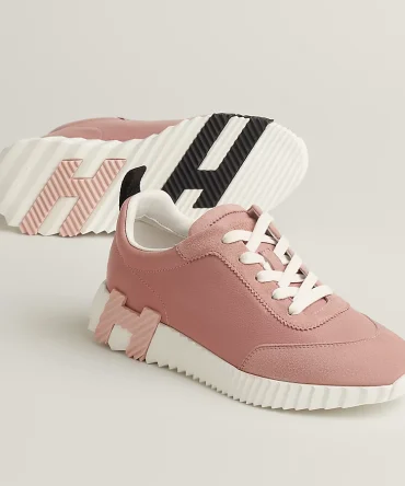 Bouncing sneaker