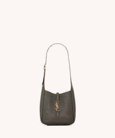 YSL Le 5 à 7 Supple Baby In Grained Leather