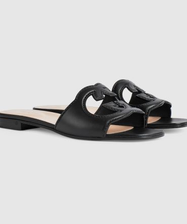 Womens Interlocking G slide sandal