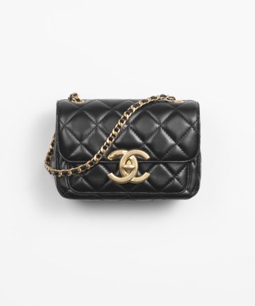 CHANEL MINI FLAP BAG
